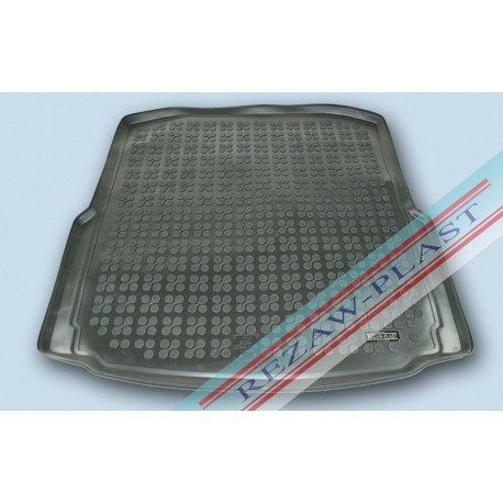 Škoda Octavia III 2013- Hatchback - Gumová vaňa do kufra Rezaw plast